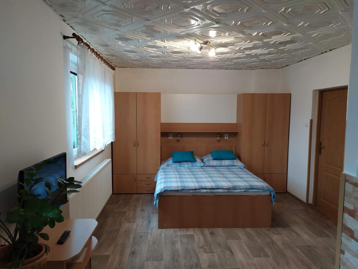 Apartmany Okoun Велке Лосіни Екстер'єр фото