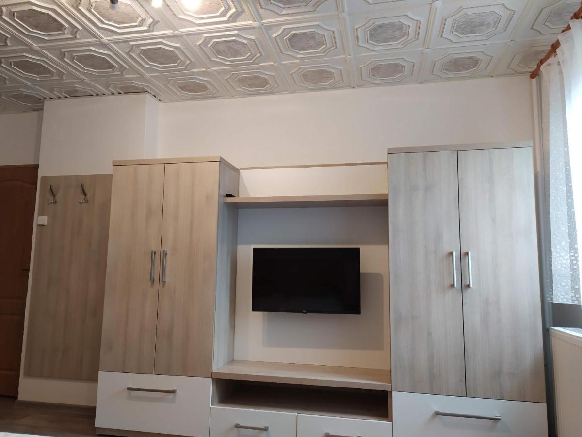 Apartmany Okoun Велке Лосіни Екстер'єр фото